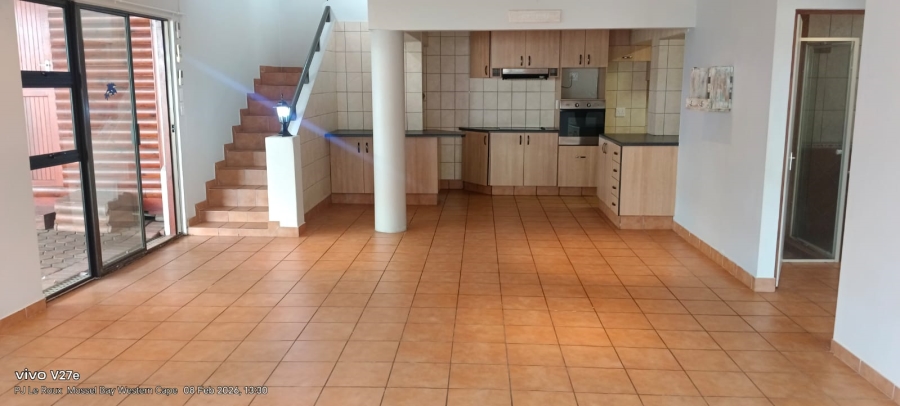 To Let 3 Bedroom Property for Rent in Hartenbos Central Western Cape